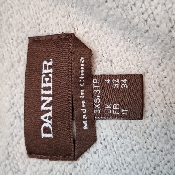 Danier Hoodie 3XS - Picture 8 of 8